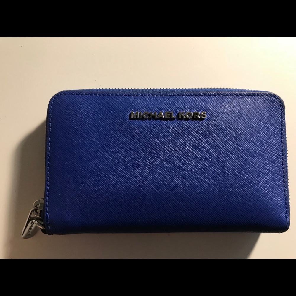 New Micheal kors walette